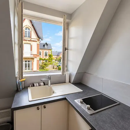 Mauger - Boulevard Mauger Apartment